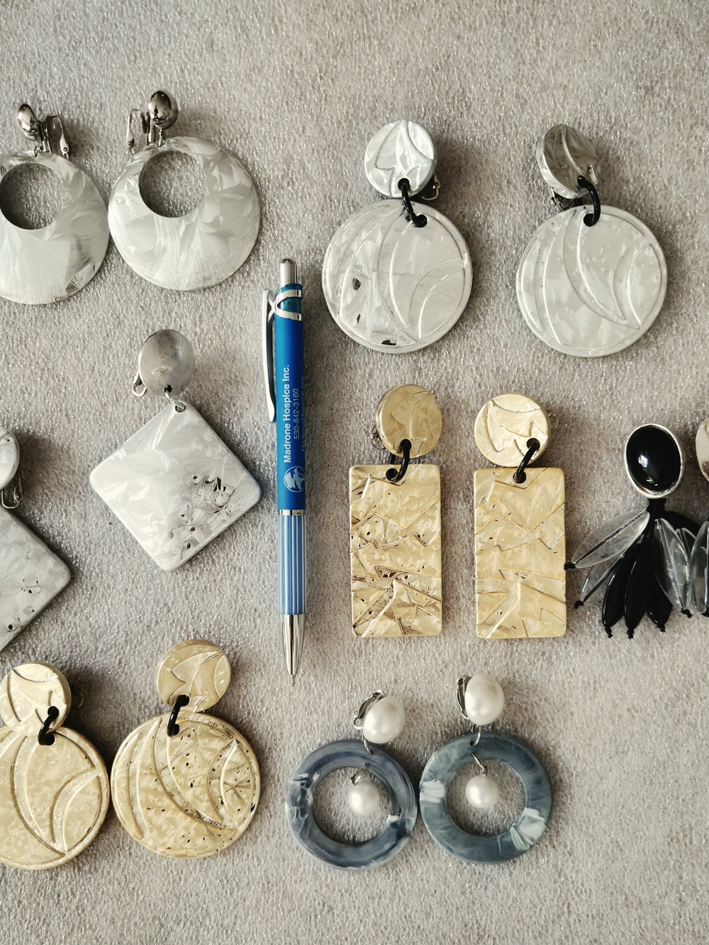 Bundle Deal 7 Pairs Of Vintage Earrings All Clip On